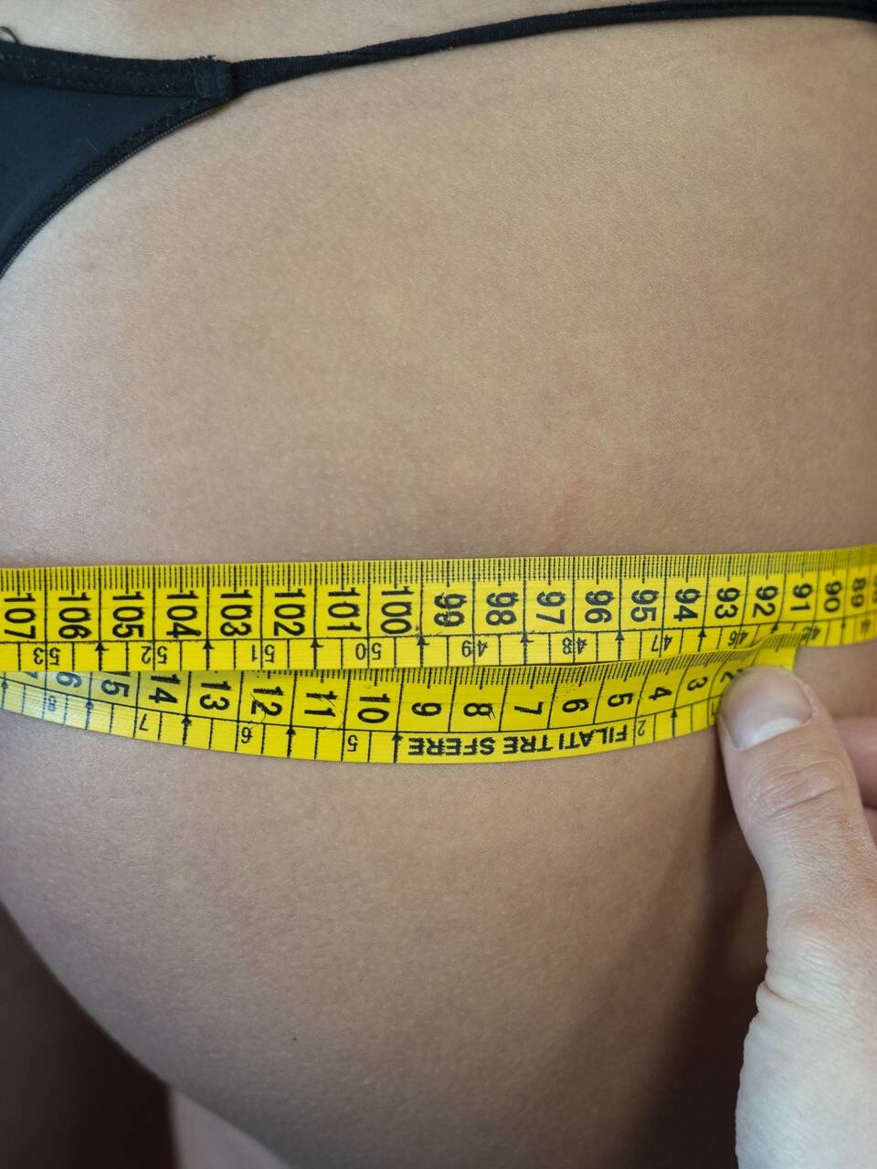 Tonificare i Glutei: I Migliori Esercizi per un Sedere Sodo e Attraente - Jacopo Nespoli personal trainer